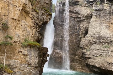 Johnston Canyon, Marble Canyon Icewalk and Banff Town day tour