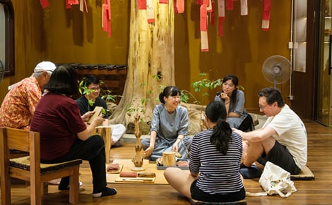 Hanoi Agarwood Workshop Half-Day Tour with Vegan Lunch