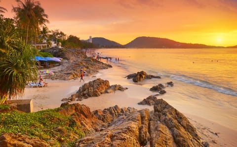 12-Day Island Tour of Krabi, Koh Lanta, Phi Phi, and Phuket