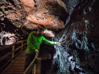 Wonderful volcanic formations line the walls and ceilings of the cave, revealing insight into how Víðgelmir formed.