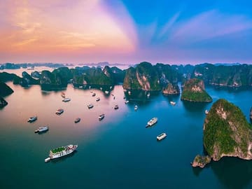 Halong Overnight Cruises 2 Days 1 Night Tour from Hanoi