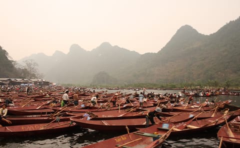 Day Tour to Huong Perfume Pagoda from Hanoi