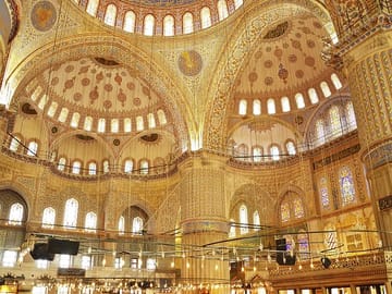 Istanbul Byzantine and Ottoman Small-Group Tour: Hagia Sophia, Topkapi Palace, Blue Mosque and Grand Bazaar