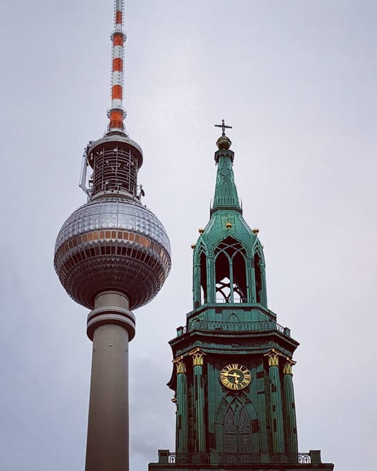 Explore Berlin History and Highlights Sightseeing Tour 4