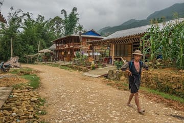 Hanoi to Sapa Adventure: 2-Day Bus Tour with Overnight Stay