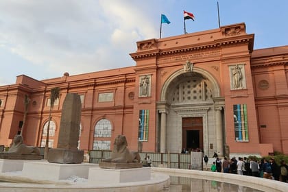 Wonders of Ancient Egypt: Giza Pyramids and The Egyptian Museum