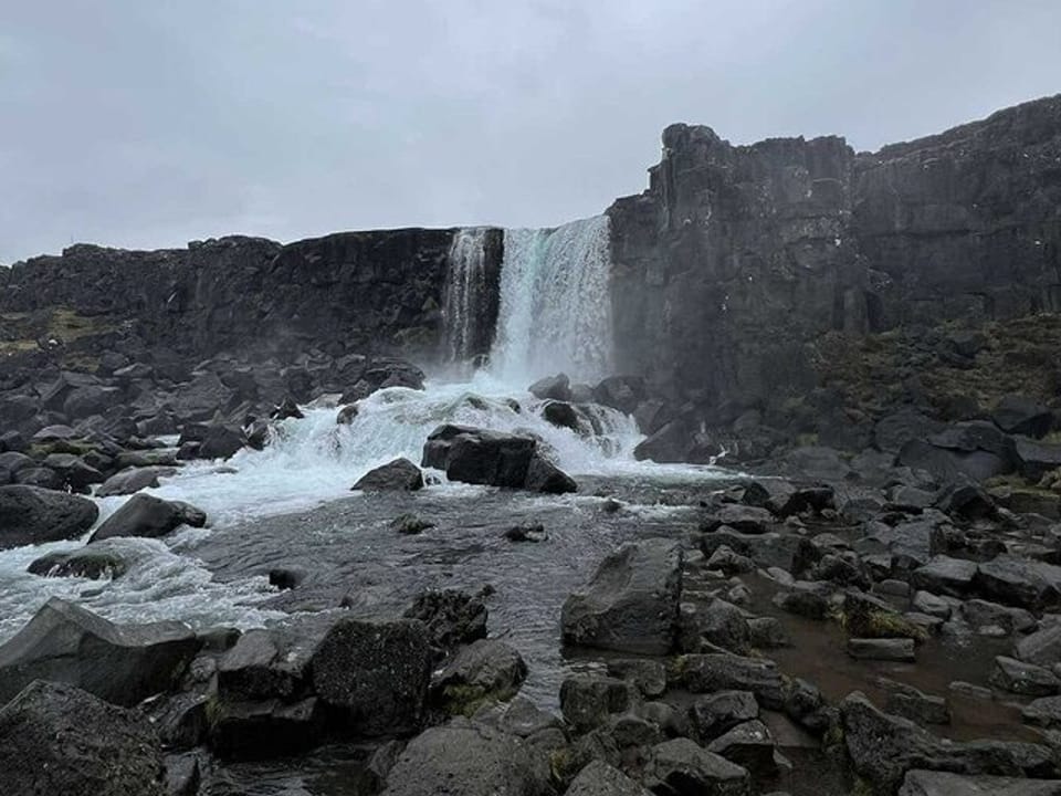 Enchanted Golden Circle – Private Tour (1–6 Passengers) — Ride Iceland