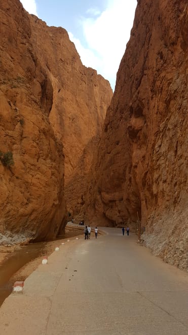 MARRAKECH SAHARA AND GORGES 4 DAYS  4