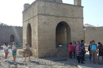 Ateshgah Fire Temple and Yanardag Fire Mountain Private Tour