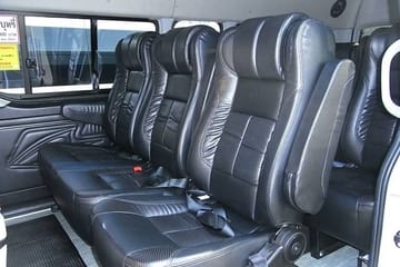 Pattaya: Private Car or Minibus Rental with Driver