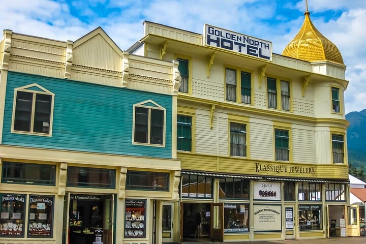 Skagway Downtown Walking Private Tour Experience 4