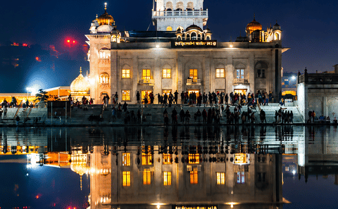 Delhi: Evening Guided Tour with Female Guide