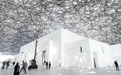 Private Abu Dhabi City Tour with Louvre Museum & Sheikh Zayed Grand Mosque