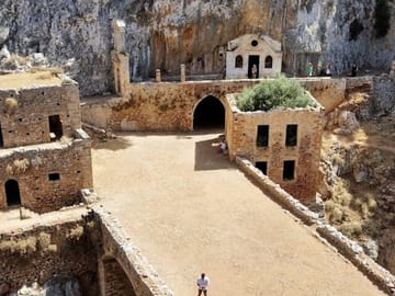 Private Half-Day Hiking Tour in Chania's Akrotiri Peninsula