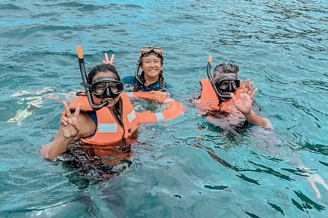 Snorkeling Spot at Raya Island