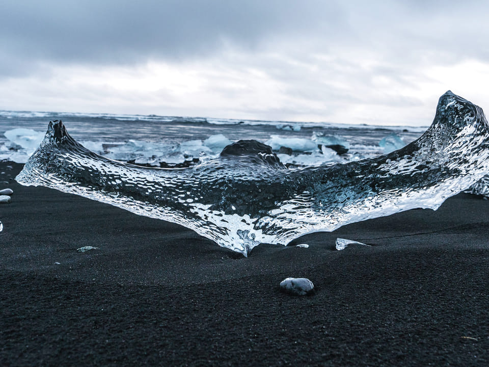 Private Jökulsárlón & Black Diamond Beach Tour — Glaciers and Waterfalls