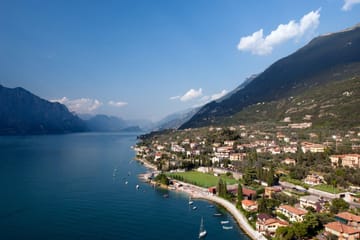 Self-Drive Tour of Italy's Lakes from Milan