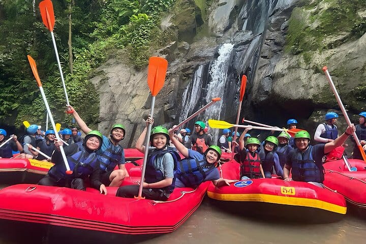 Kintamani : Sunrise & Black Lava Jeep