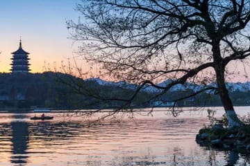 4-Day Cultural Tour of Shanghai, Hangzhou, and Nanxun