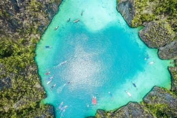 Speedboat Day Trip to Phi Phi Islands and Maya Bay from Phuket