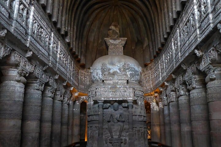 Ajanta Caves Discovery Tour from Aurangabad