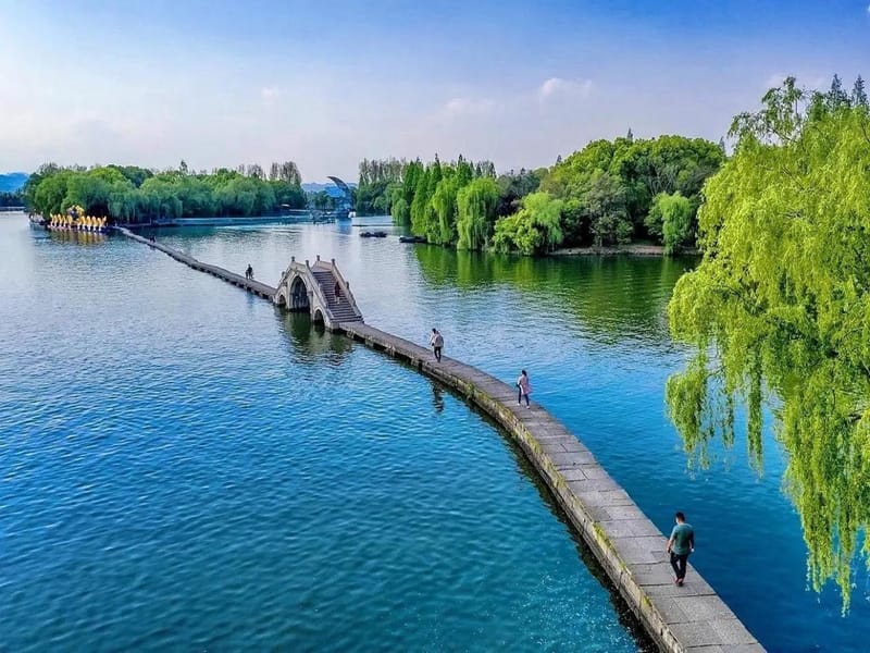 Shanghai: Shaoxing scenery Trip with Wine Tasting & Boat