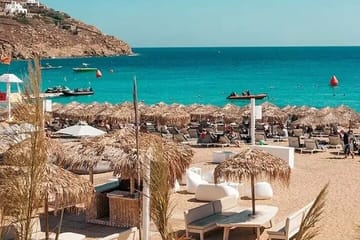 Walking Tour of Mykonos Town and Relaxation at Thalas Beach