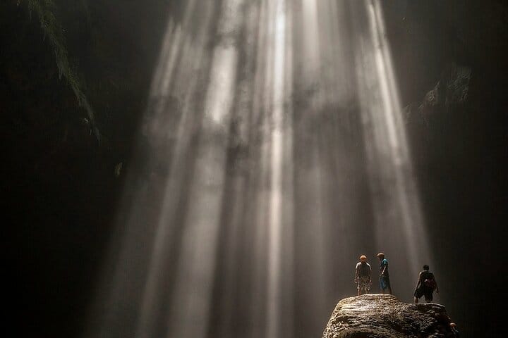 Jomblang cave