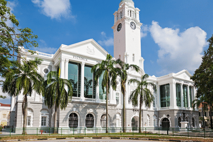 Fort Canning and Civic District Heritage Walking Tour in Singapore