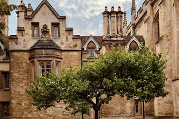Cambridge Day Tour from London with Guided Highlights