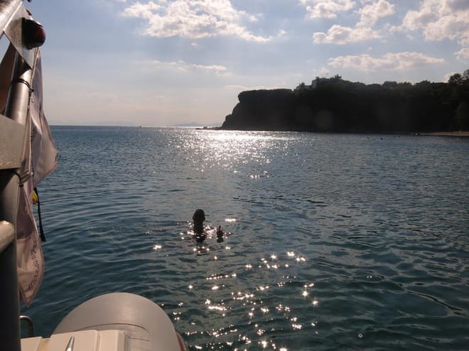 Private Cruise with Snorkeling and Swimming in Athens photo 5