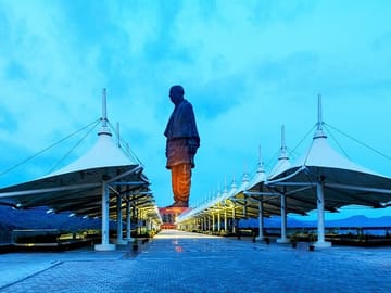 Cultural Bus Tour from Surat to Ahmedabad and Bhavnagar