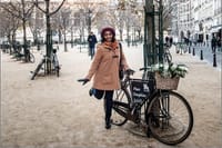 Create charming &amp; memorable professional photos with your friends on A Taste of Paris Paparazzi Photo tour!