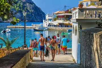 Kefalonia Day Tour: Explore Assos and Fiscardo Villages