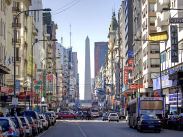 10-Day Cultural Tour of Santiago, Buenos Aires, and Easter Island