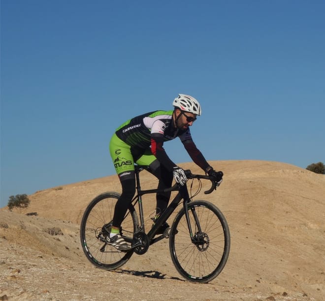 1 Day Agafay Desert Bike Experience | Private & Luxury 6