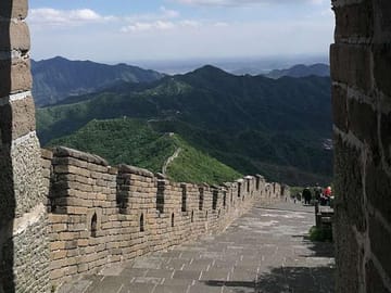 Private Half-Day Tour of Mutianyu Great Wall with Cable Car or Toboggan