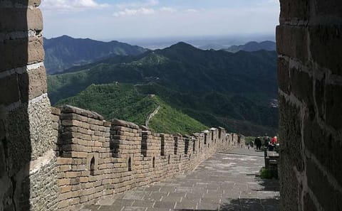 Private Half-Day Tour of Mutianyu Great Wall with Cable Car or Toboggan