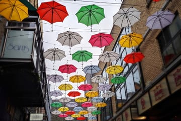 Private Guided Walking Tour of Dublin's Iconic Sites