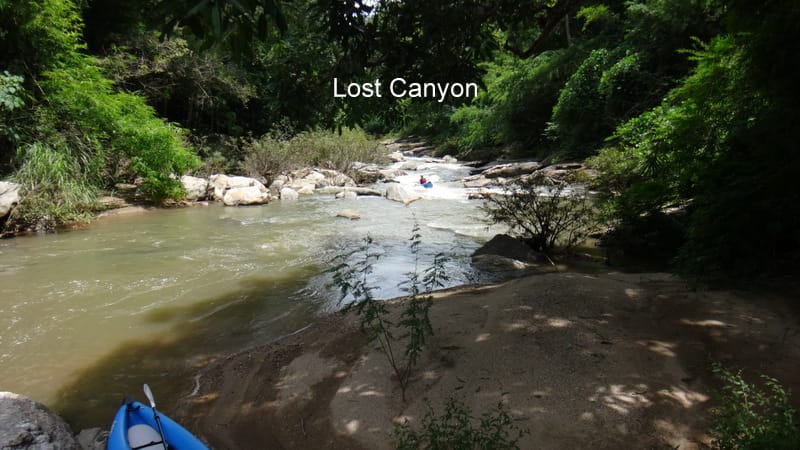 “KAYAK E+” 3-Hour Advanced White Water Kayaking Mae Wang River Canyon