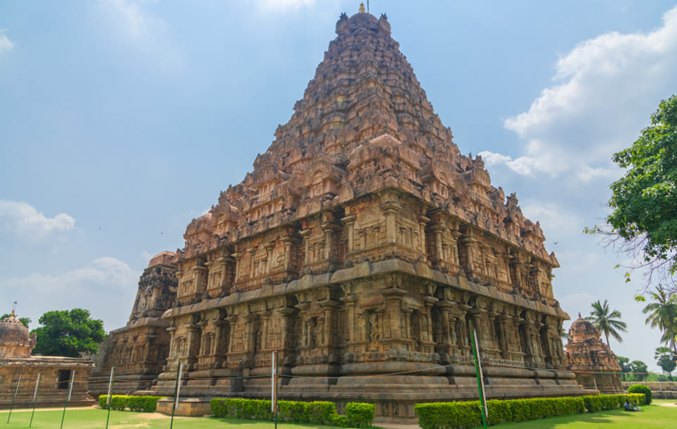 Cultural Tour of Temples and Gardens in South India