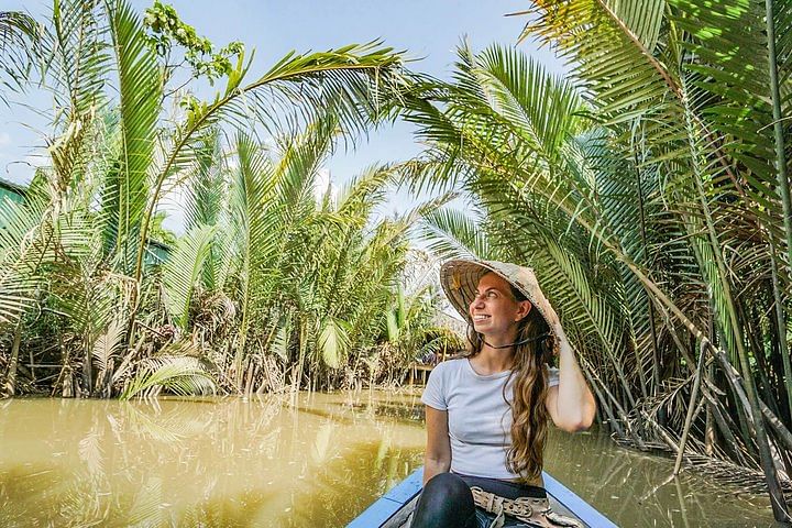 Ho Chi Minh City Adventure: Cu Chi Tunnels & Vung Tau Beach Tour