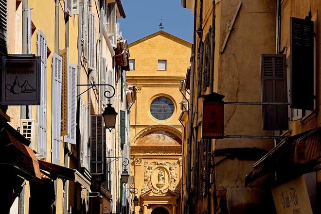 Aix-en-Provence Private Walking Tour With A Professional Guide 3