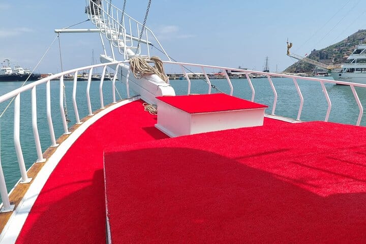 Relax Boat Tour with Lunch and Soft Drinks in Alanya 7