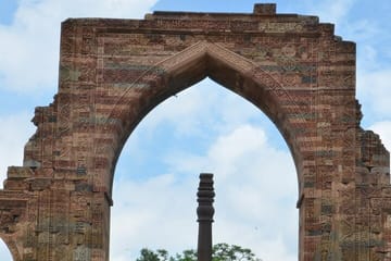 Half-Day Private Tour of New Delhi's Iconic Landmarks