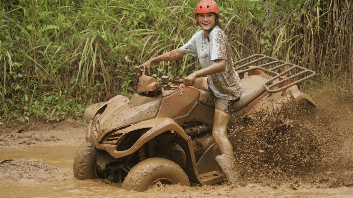 Kintamani : Sunrise & Black Lava Jeep