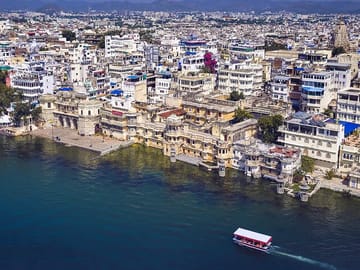 Rajasthan Cultural Tour: Udaipur to Jaisalmer Highlights