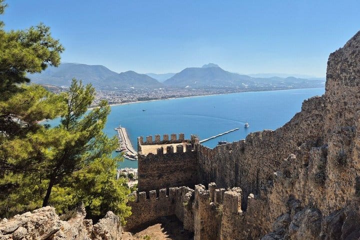 Alanya Night Jeep Safari with Sunset and Boat Trip with Dinner 9