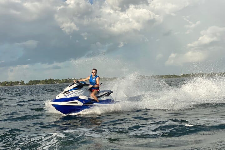 Miami: South Beach 60 Minute Jetski from Collins Ave 6
