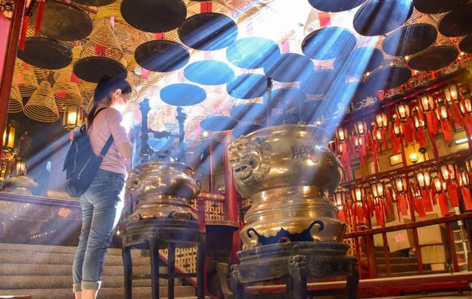 Personalized Private Walking Tour of Hong Kong Highlights and Gems